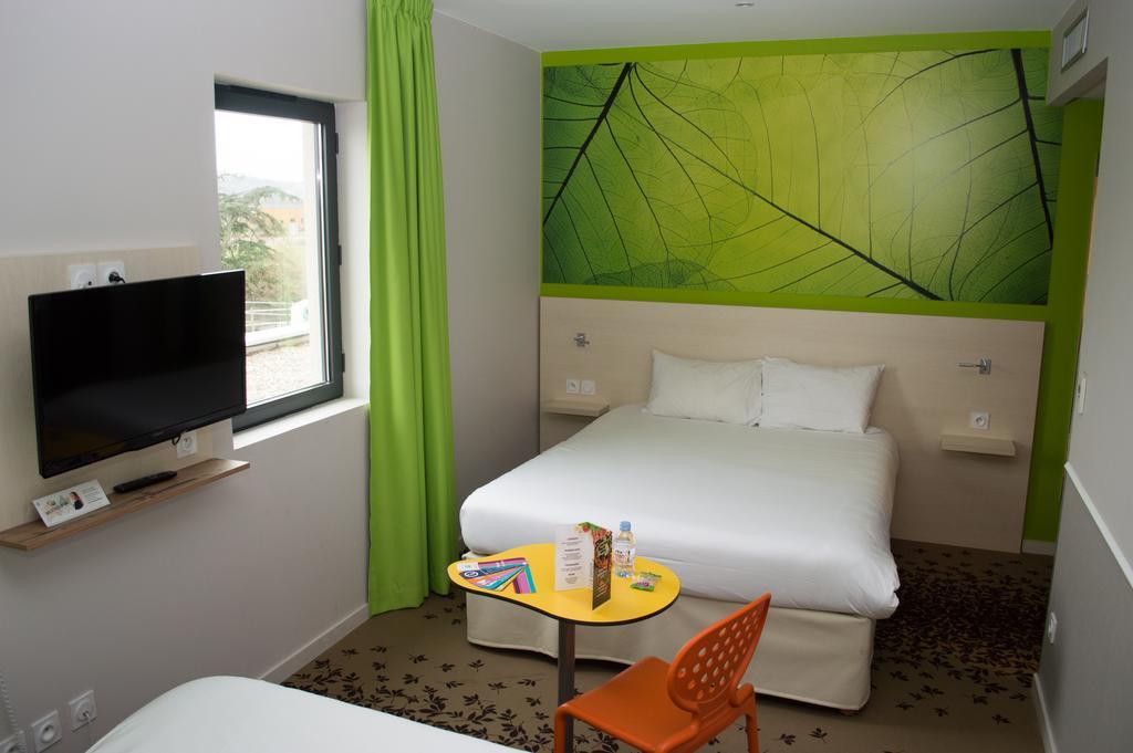 ibis styles Villeneuve Sur Lot Extérieur photo