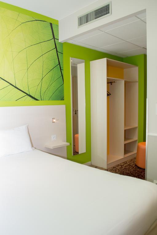 ibis styles Villeneuve Sur Lot Extérieur photo