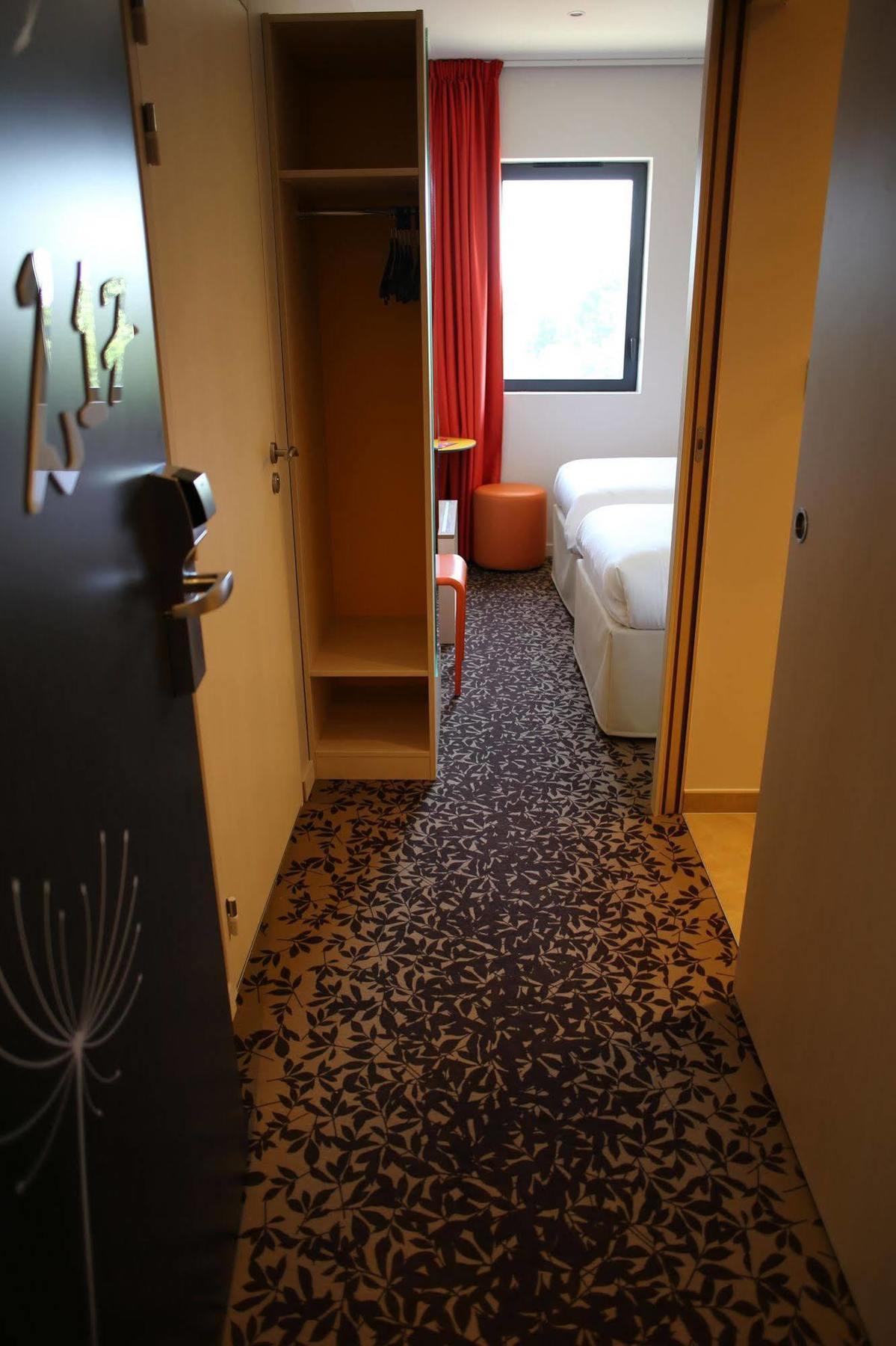 ibis styles Villeneuve Sur Lot Extérieur photo